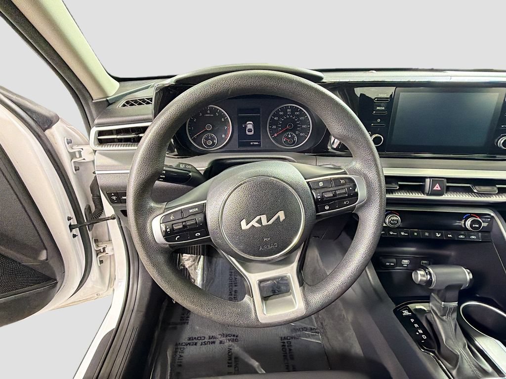 Used 2022 Kia K5 LX FWD image 13
