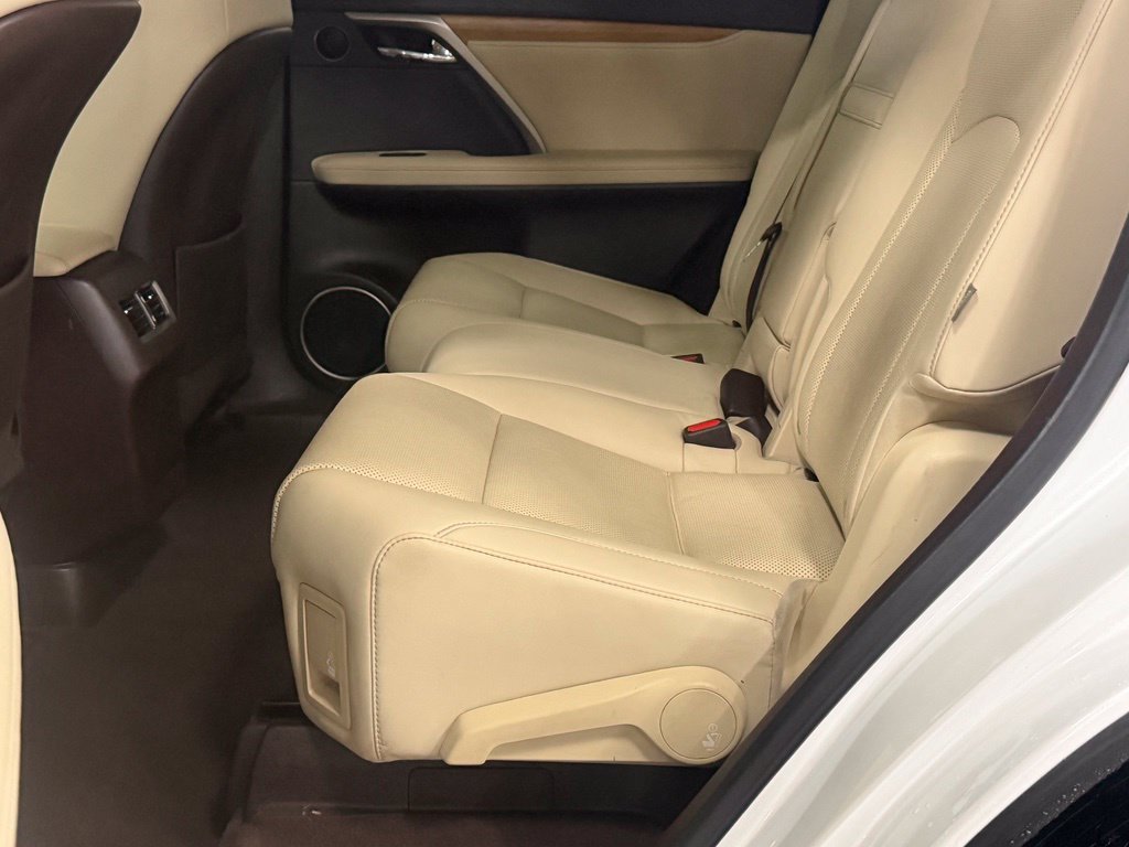 Used 2020 Lexus RX 350L Premium w/ Premium Package AWD/4WD image 24