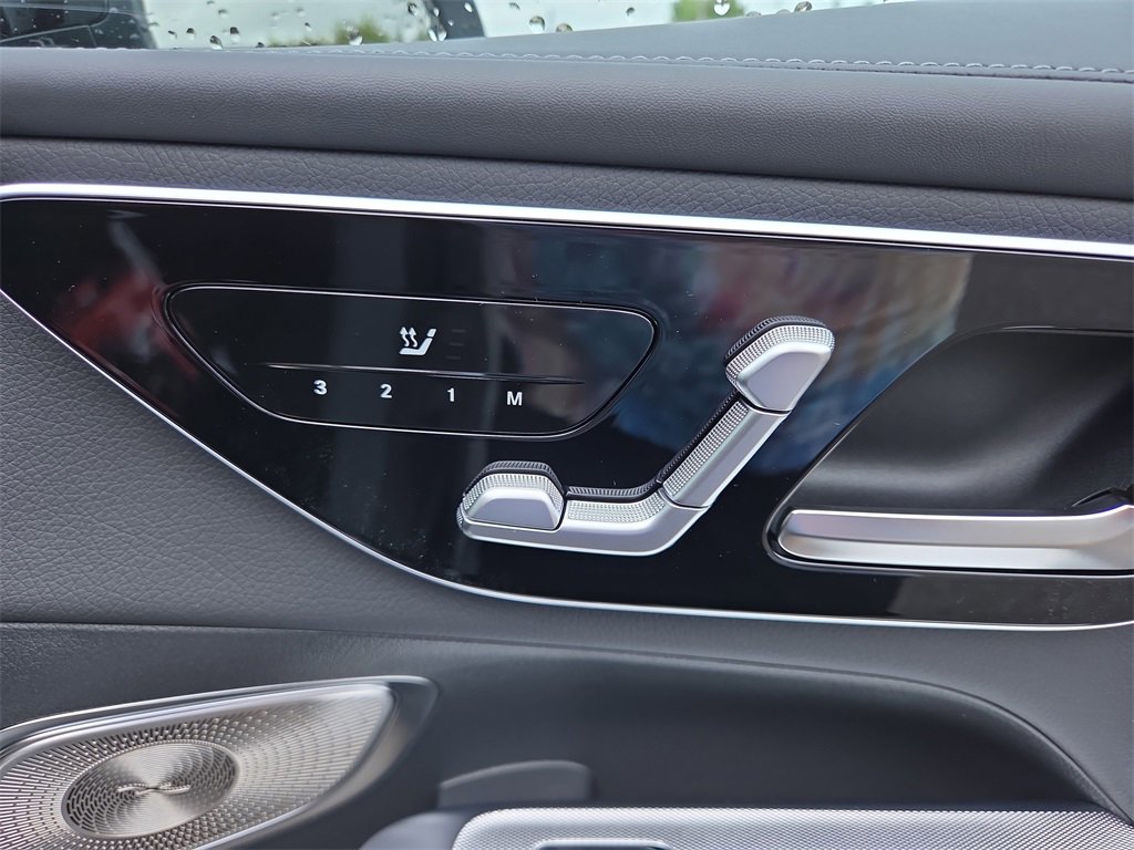 New 2026 Mercedes-Benz GLC 300 4MATIC image 17