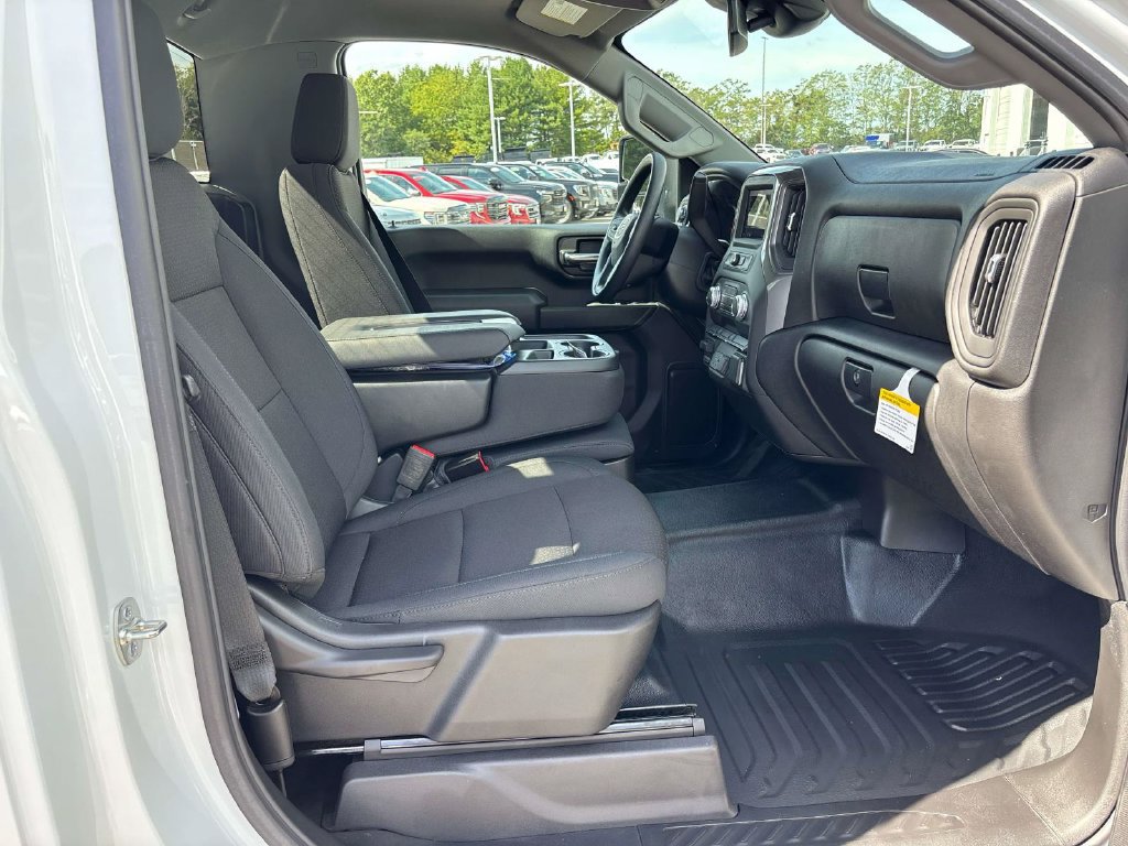 Used 2025 GMC Sierra 3500 Pro w/ Convenience Package AWD/4WD image 15