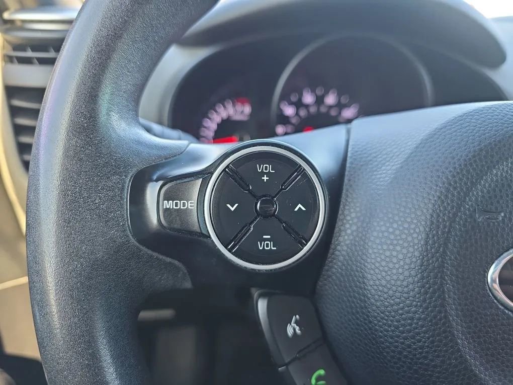 Used 2014 Kia Soul image 18