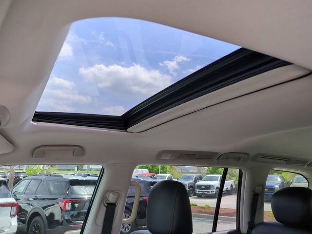 Used 2019 Nissan Armada SL w/ Premium Package AWD/4WD image 22