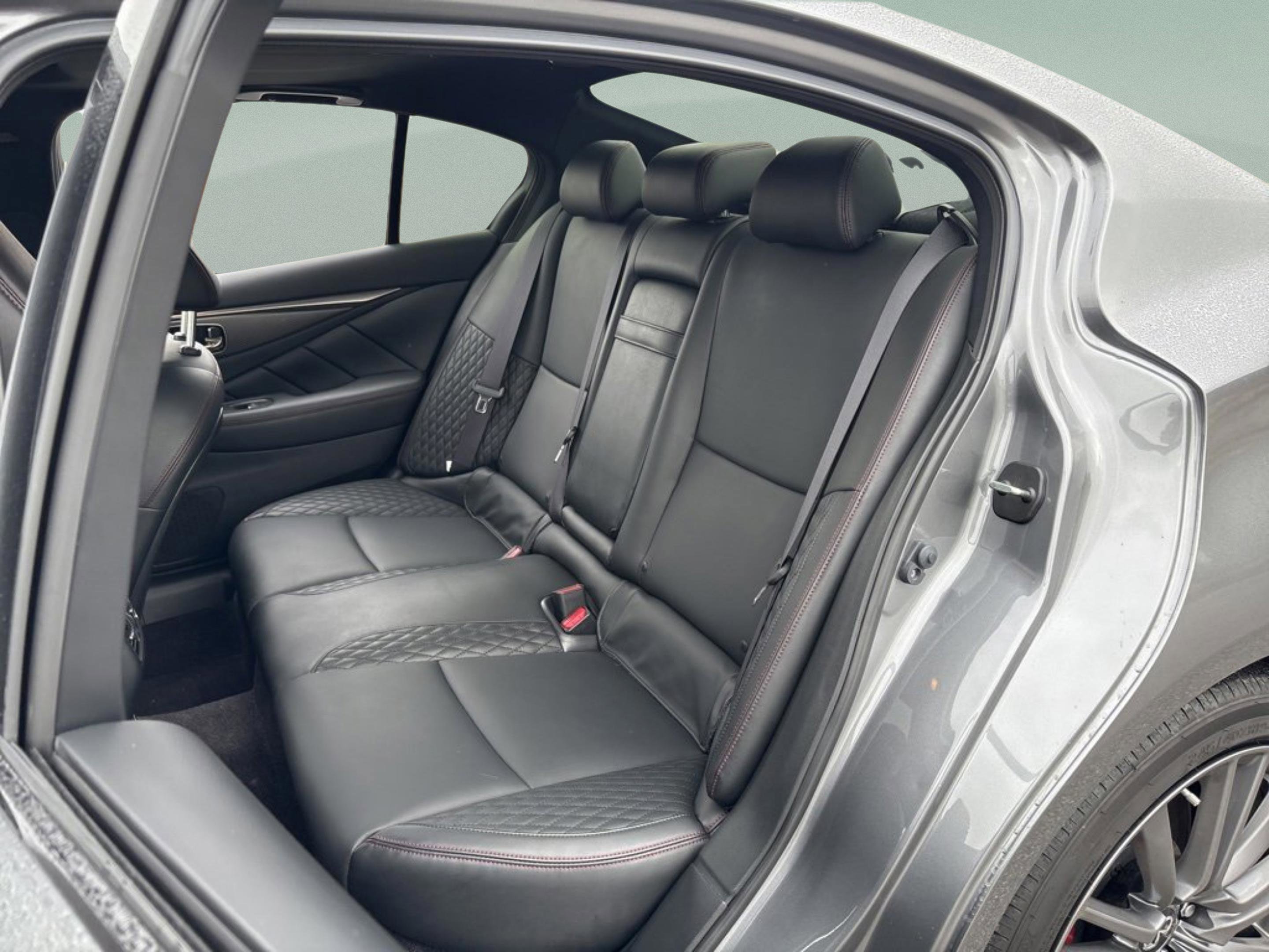 Used 2024 INFINITI Q50 Red Sport 400 image 31