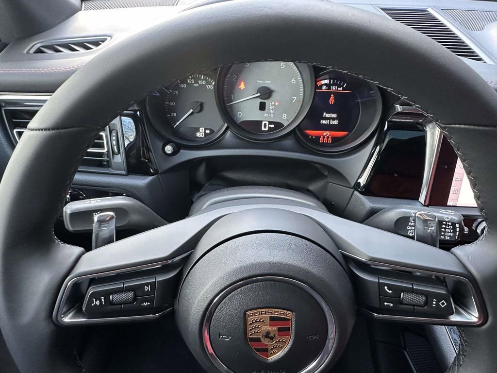 New 2026 Porsche Macan S image 21