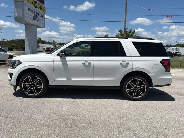 Used 2021 Ford Expedition Limited RWD image 2