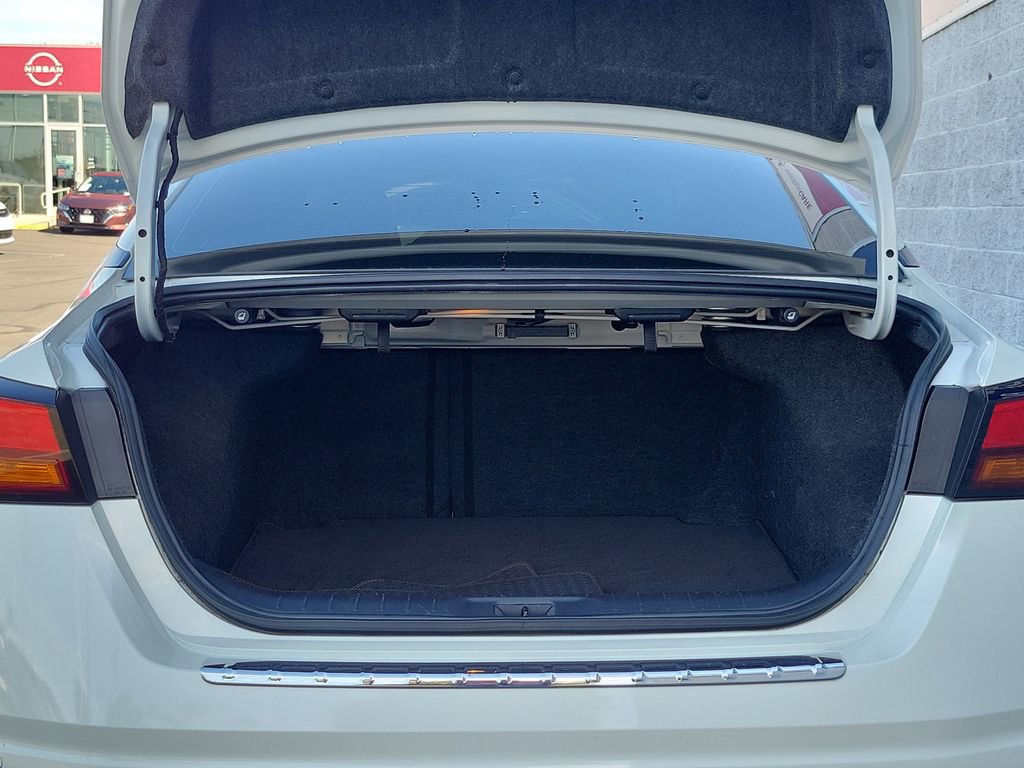 Certified 2022 Nissan Altima 2.5 SR image 22