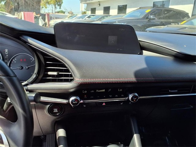 Used 2024 MAZDA MAZDA3 s image 18