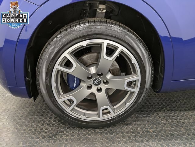 Used 2023 Maserati Levante GT AWD/4WD image 7