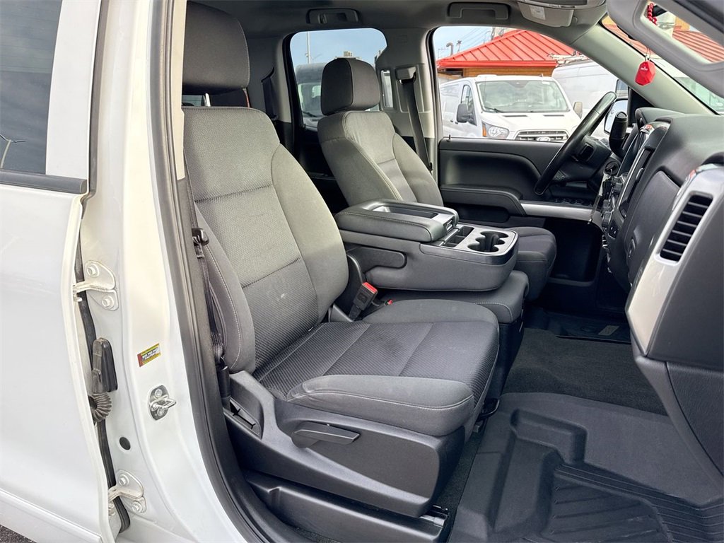 Used 2018 Chevrolet Silverado 1500 LT w/ All Star Edition image 25