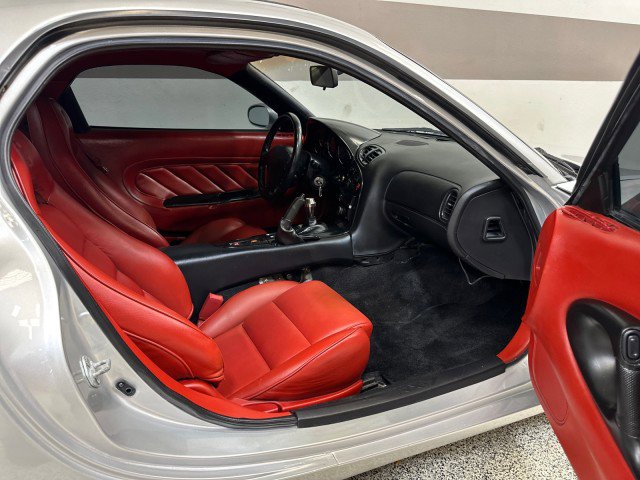 Used 1993 MAZDA RX-7 image 40