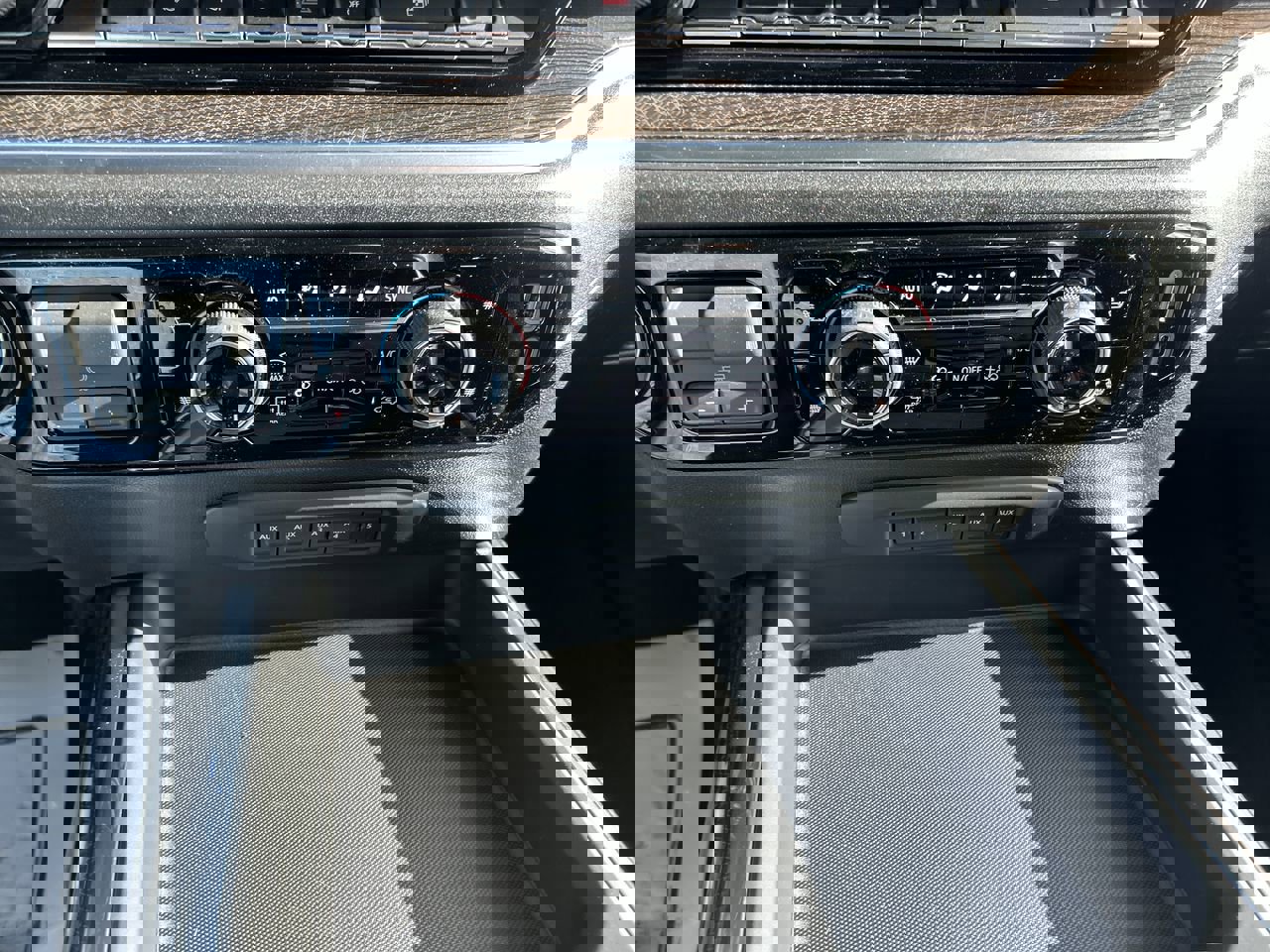 New 2026 Chevrolet Silverado 3500 LT image 29