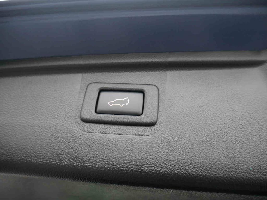 Used 2019 Subaru Outback 2.5i Premium image 9