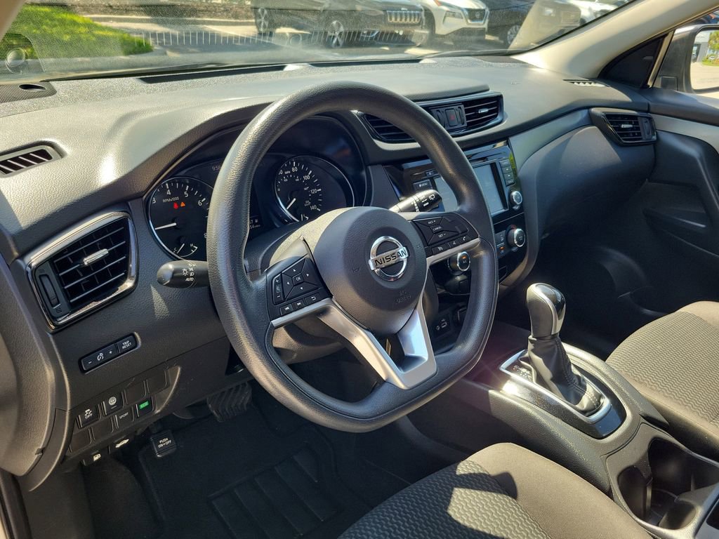 Used 2020 Nissan Rogue Sport S FWD image 21