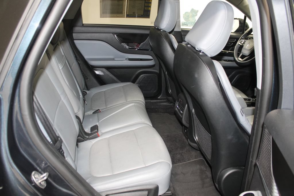 Used 2022 Lincoln Corsair Reserve w/ Equipment Group 201A AWD/4WD image 33