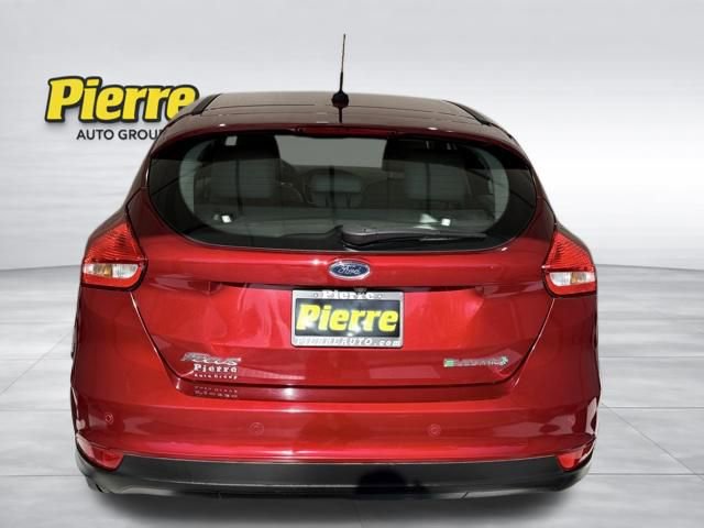 Used 2015 Ford Focus Electric Hatchback video 3