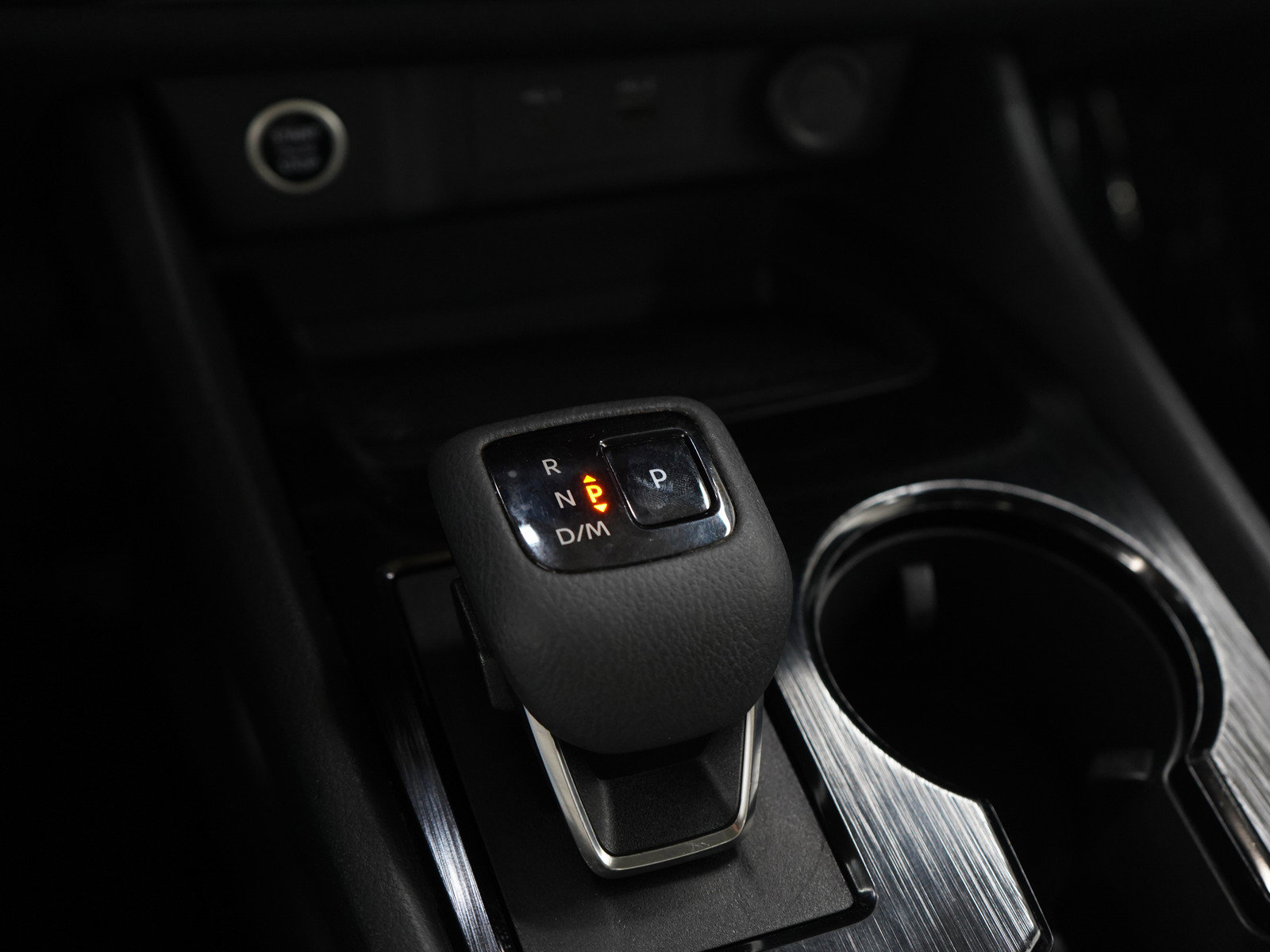 Used 2023 Nissan Rogue SV w/ SV Premium B Package image 24