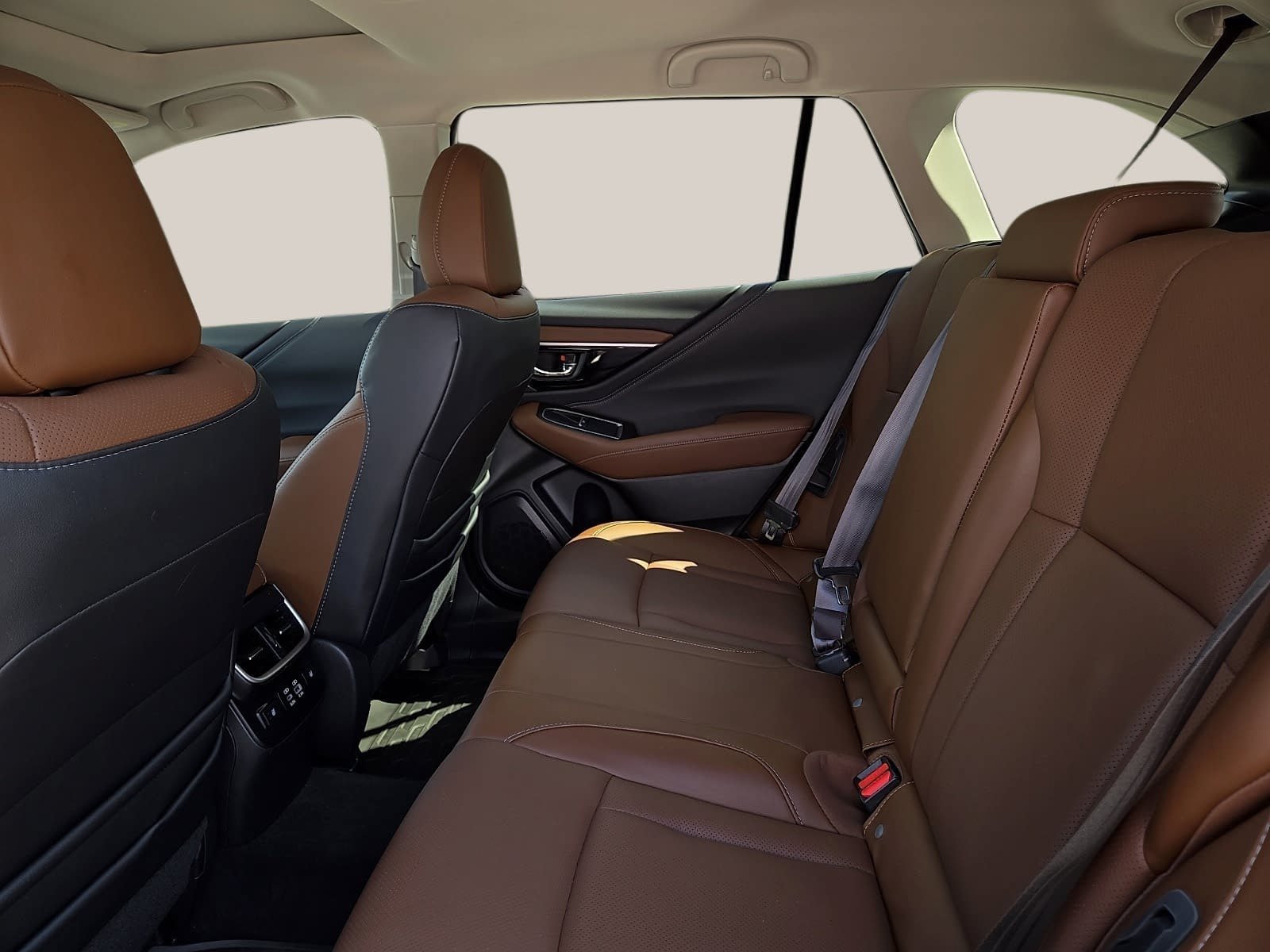 Certified 2024 Subaru Outback Touring AWD/4WD image 10