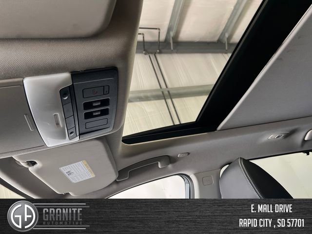Used 2022 Nissan Rogue SL w/ SL Premium Package AWD/4WD image 18