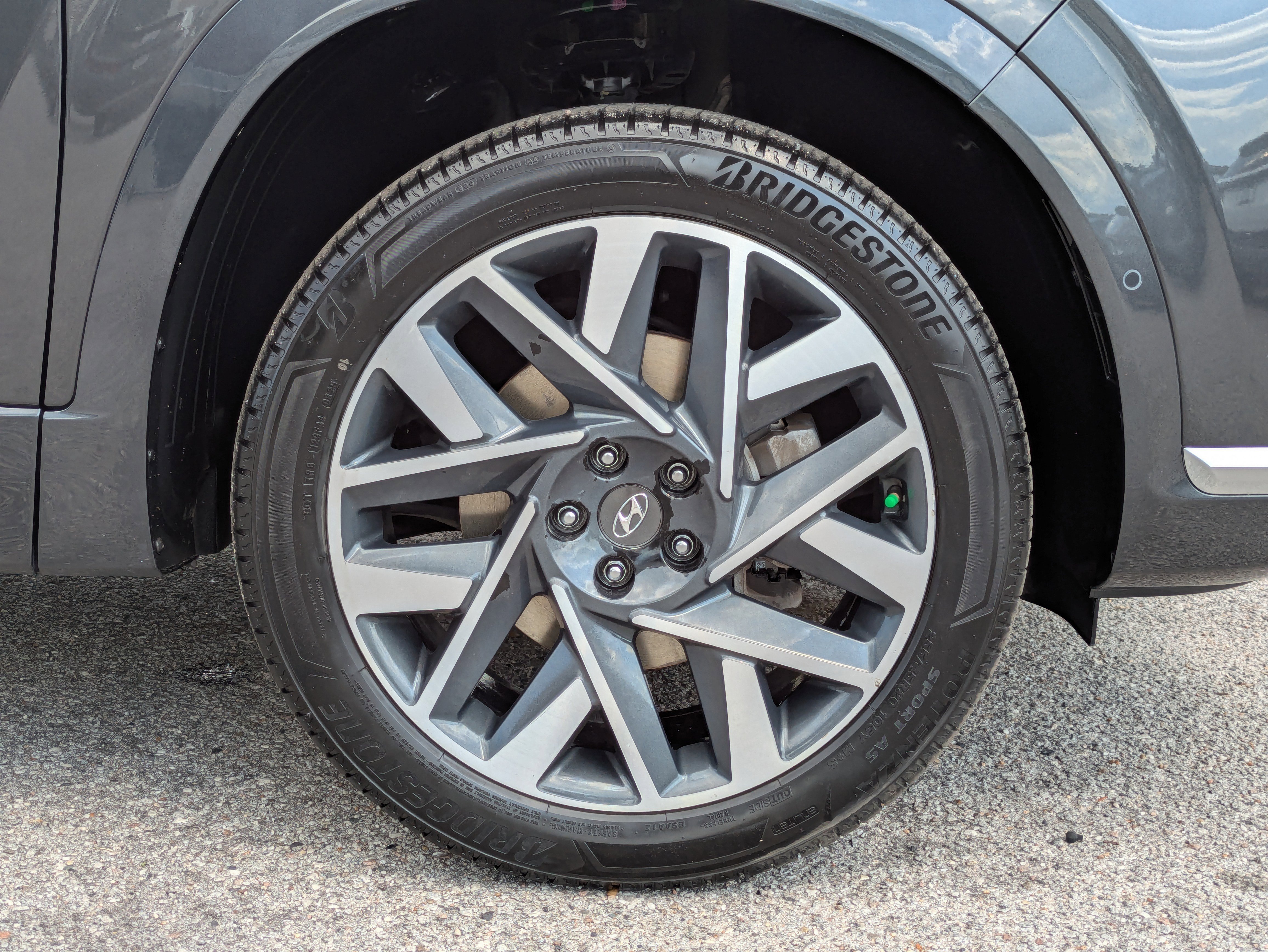 Certified 2023 Hyundai Santa Fe Calligraphy AWD/4WD image 11