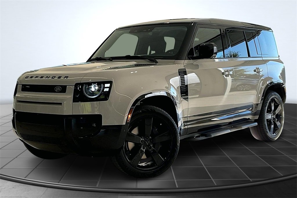 New 2026 Land Rover Defender 110 X-Dynamic SE image 2