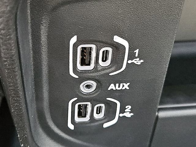 New 2026 RAM 3500 Tradesman AWD/4WD image 17