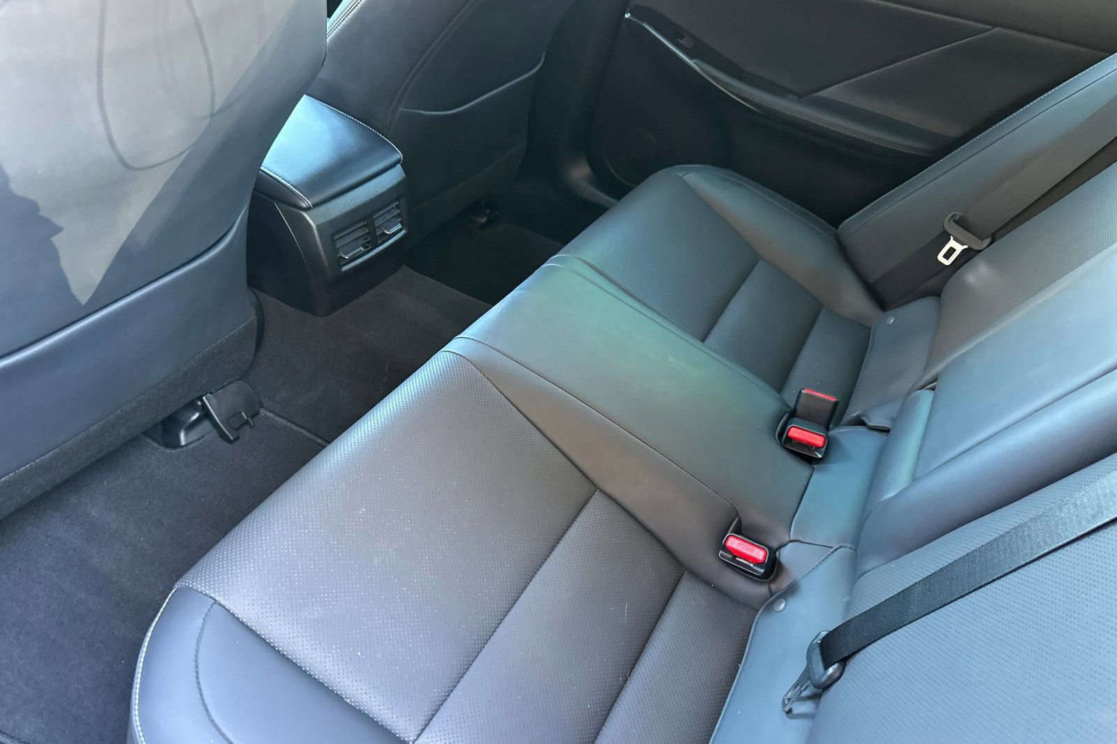 Certified 2025 Lexus IS 350 F Sport image 14