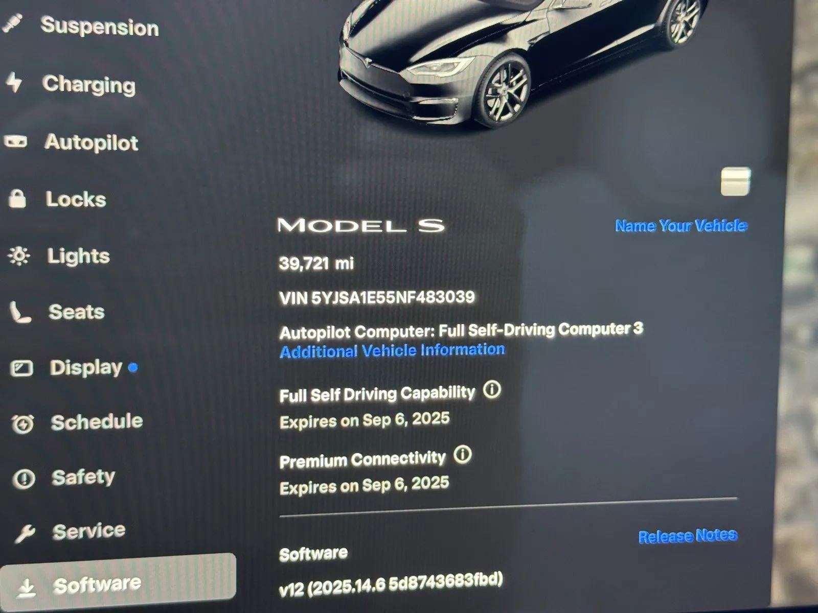 Used 2022 Tesla Model S image 15