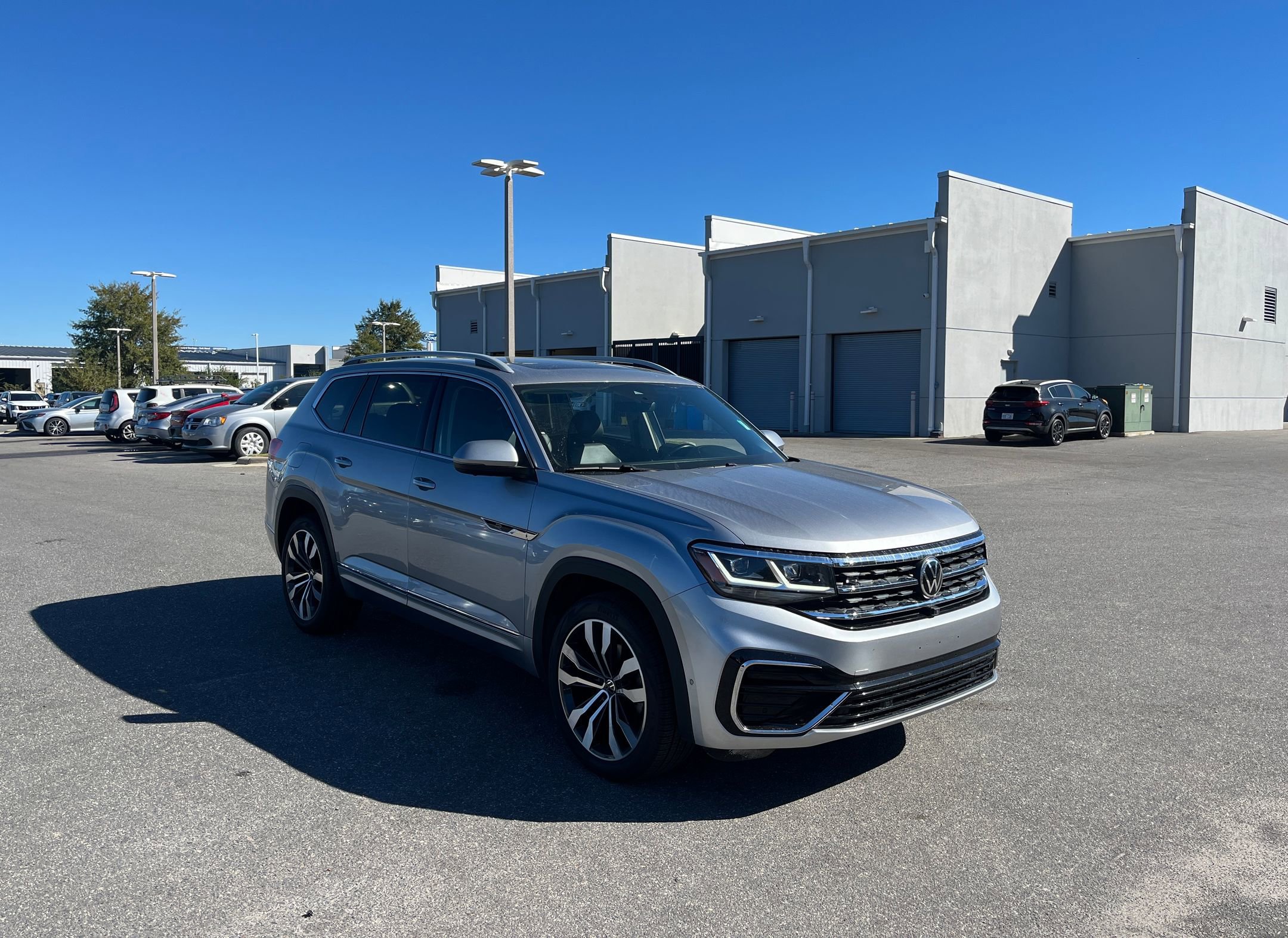Used 2022 Volkswagen Atlas SEL Premium