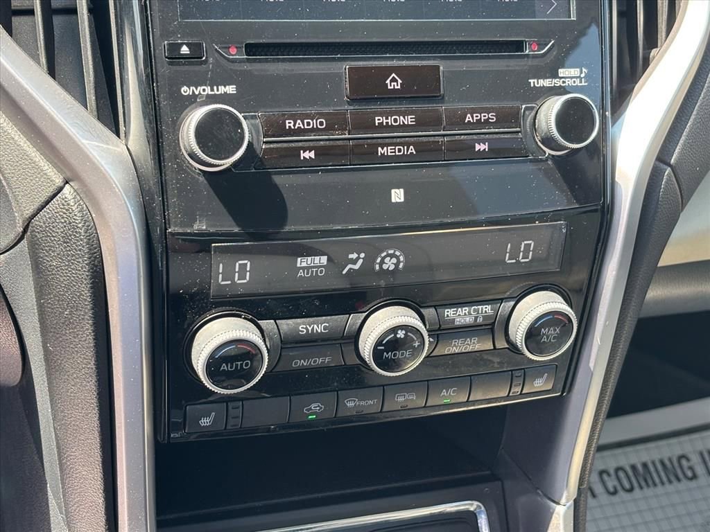 Used 2019 Subaru Ascent Limited AWD/4WD image 20