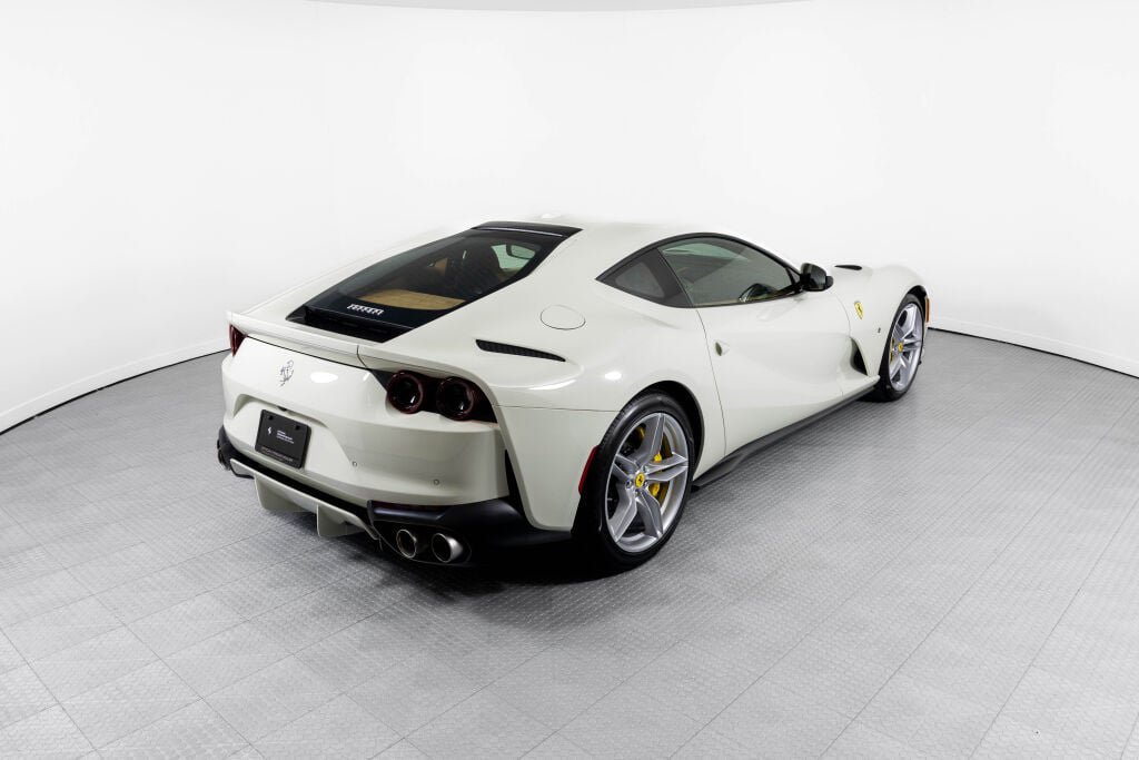 Certified 2019 Ferrari 812 Superfast RWD image 2