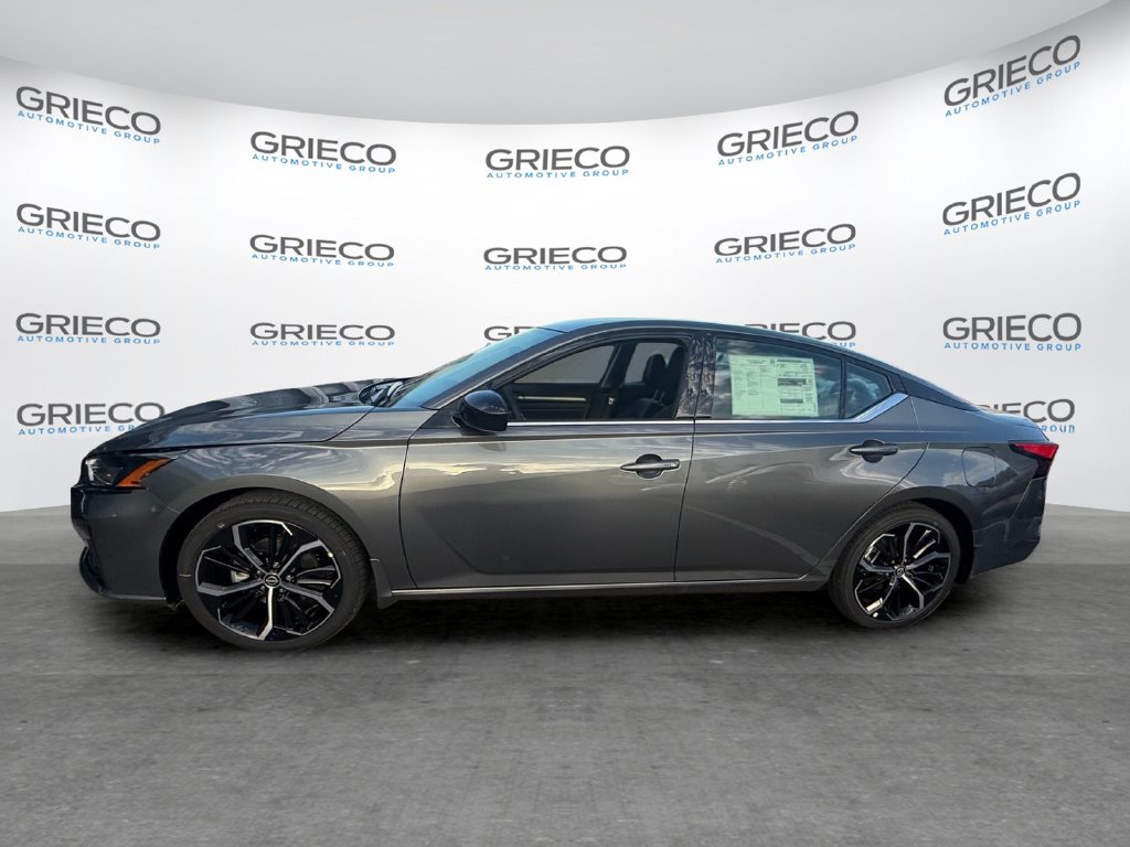 New 2026 Nissan Altima 2.5 SR FWD image 4