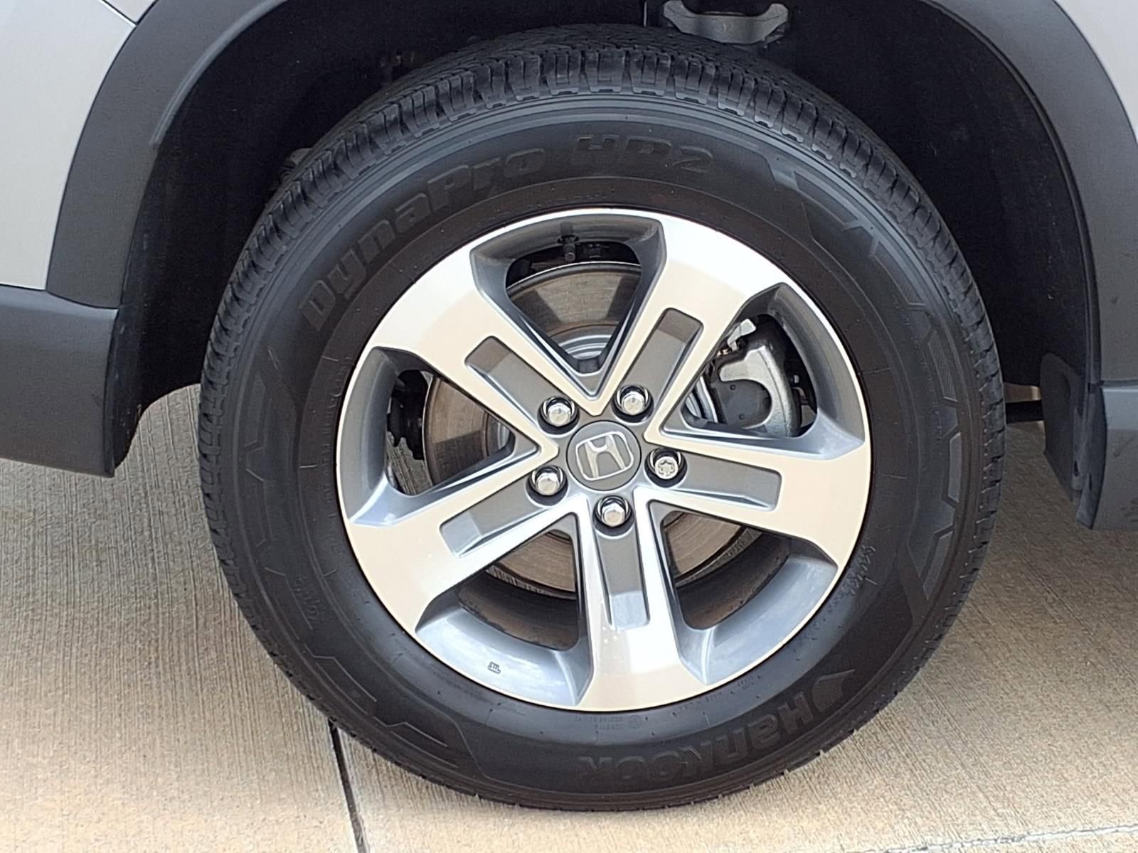 Used 2025 Honda Pilot EX-L image 26