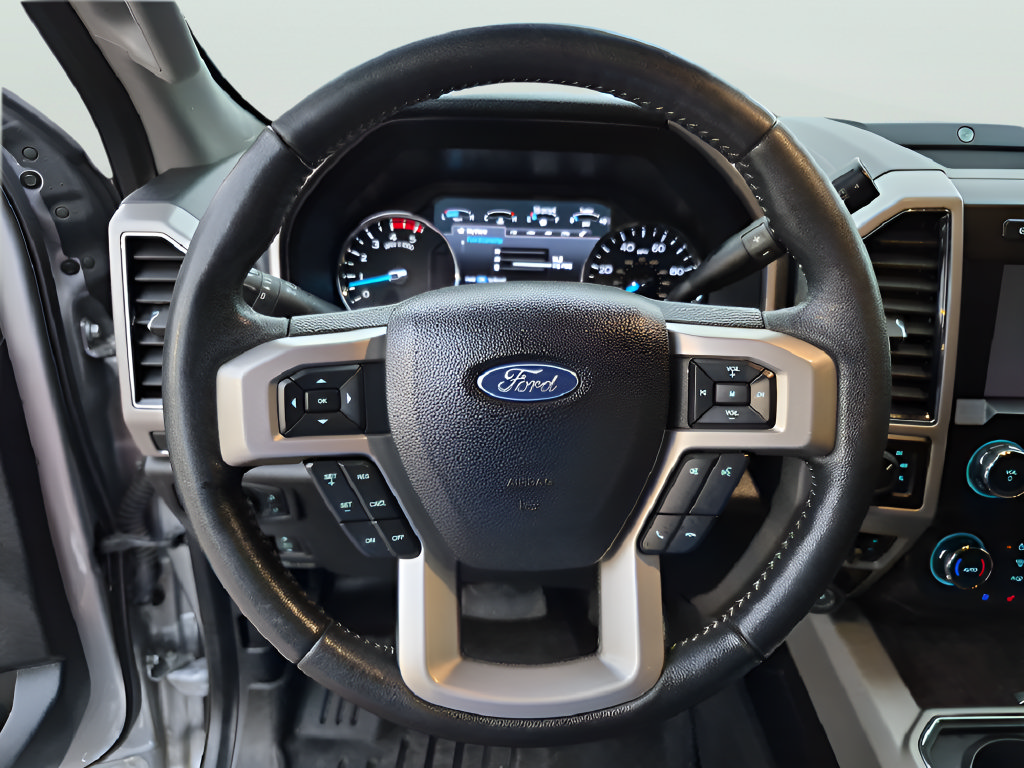 Used 2020 Ford F250 Lariat w/ Lariat Ultimate Package AWD/4WD image 25
