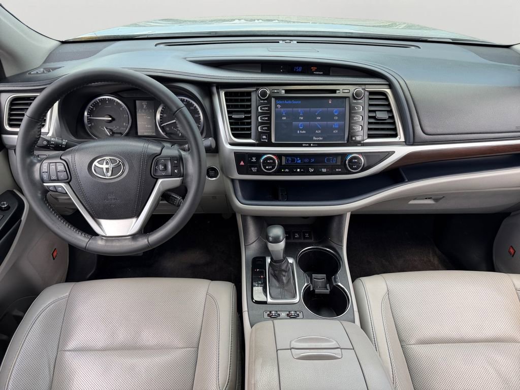 Used 2015 Toyota Highlander Limited AWD/4WD image 13
