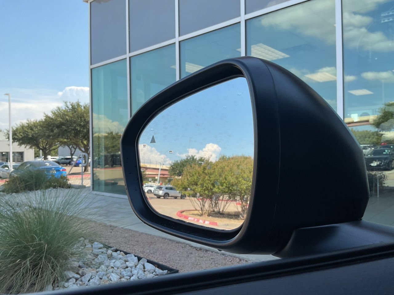 New 2027 Nissan Kicks S FWD image 18