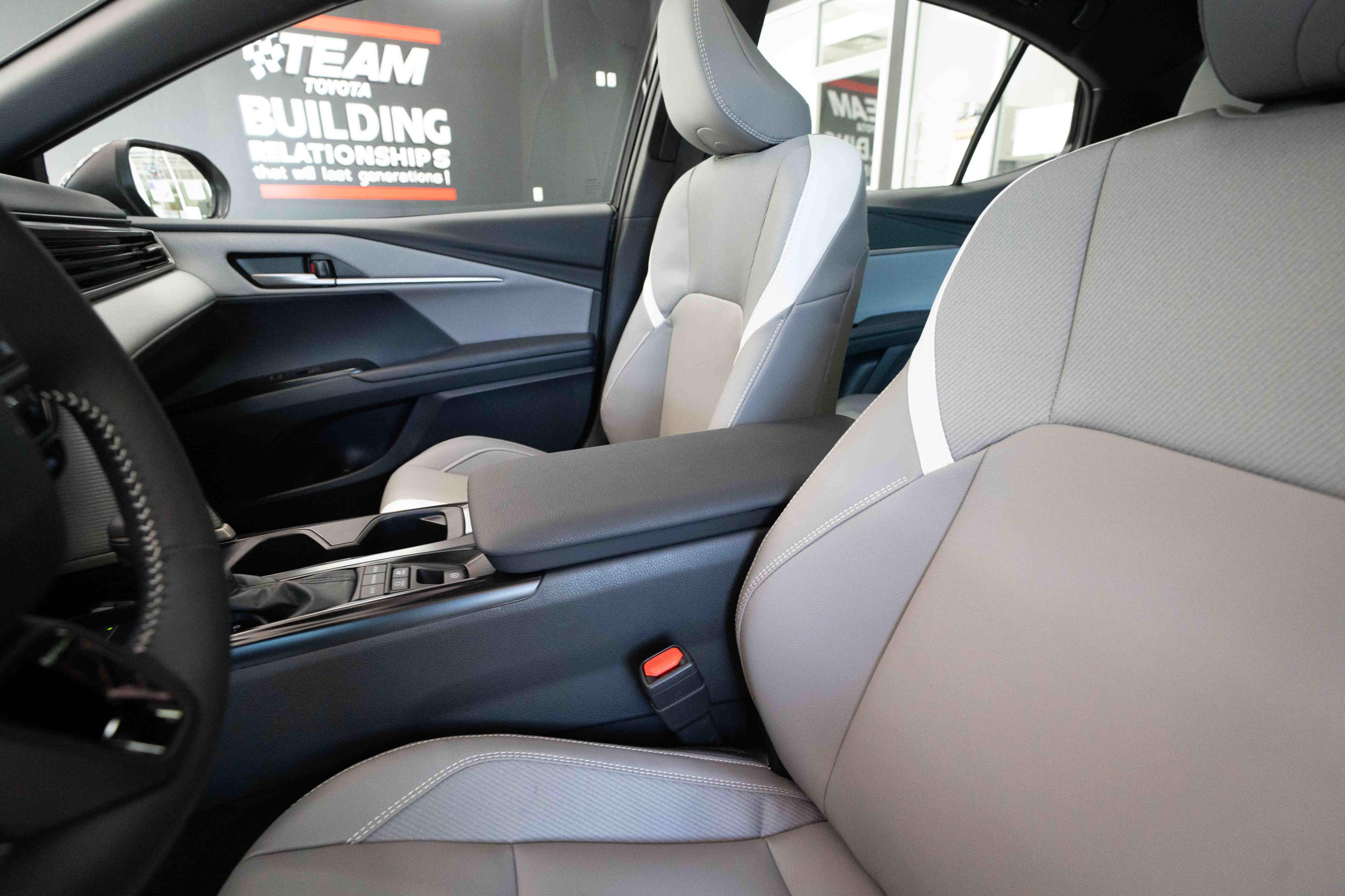 New 2026 Toyota Camry SE w/ Multimedia Upgrade Package AWD/4WD image 10