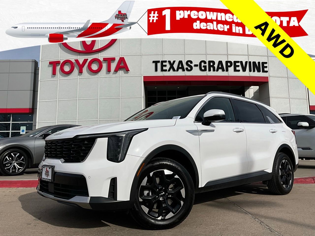 Used 2024 Kia Sorento S image 1