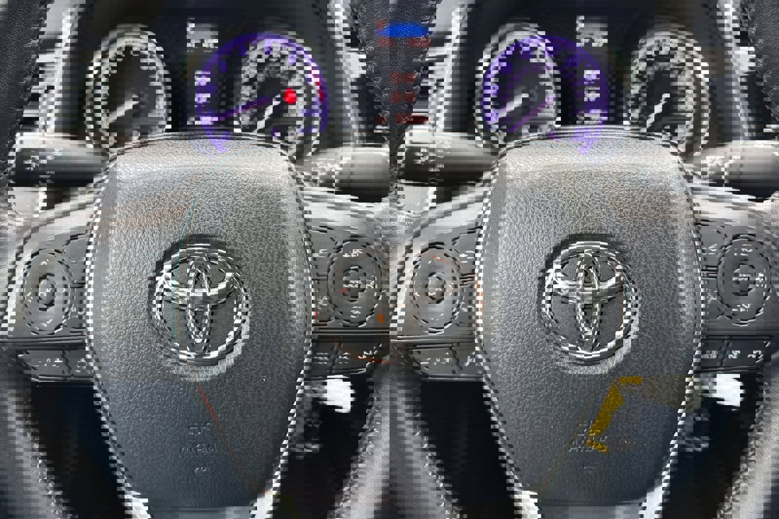 Used 2019 Toyota Camry SE image 22