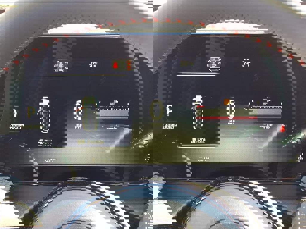 New 2026 Nissan Kicks SR w/ Cold Weather Package image 10