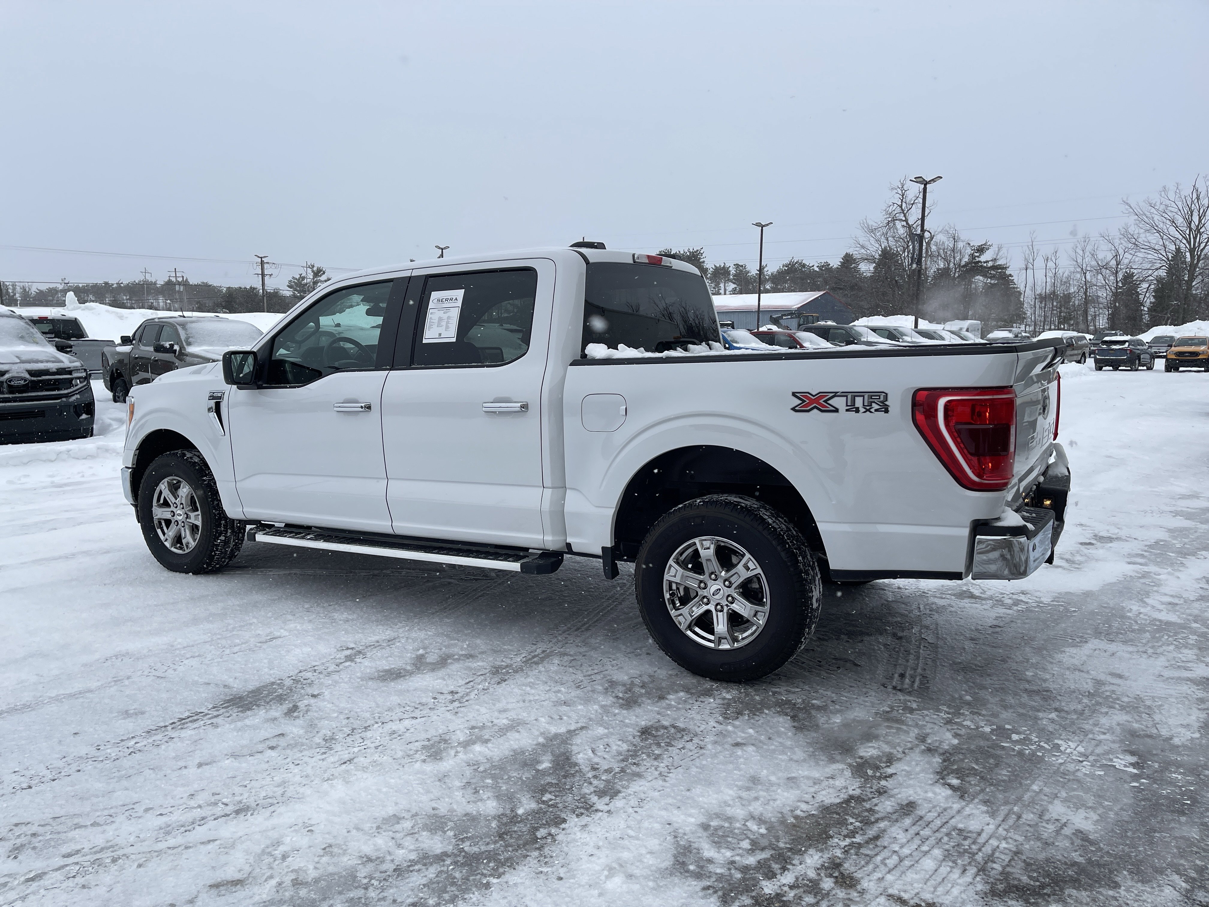 Used 2023 Ford F150 XLT w/ XTR Package image 5