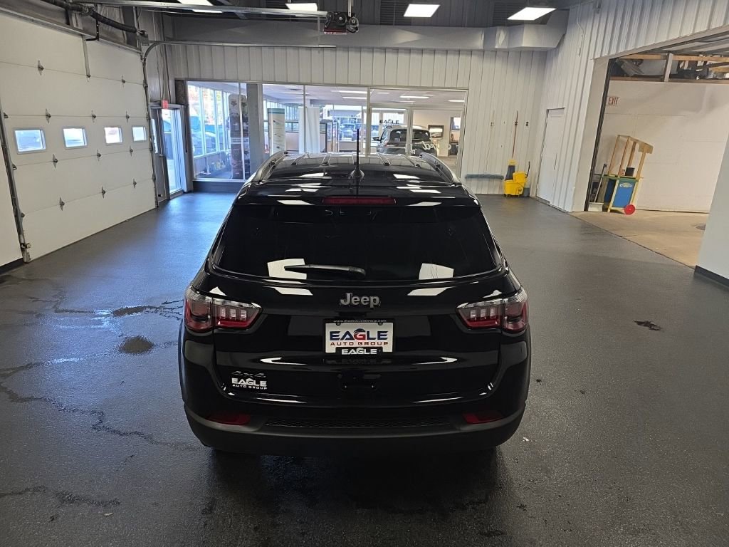New 2026 Jeep Compass Latitude image 9