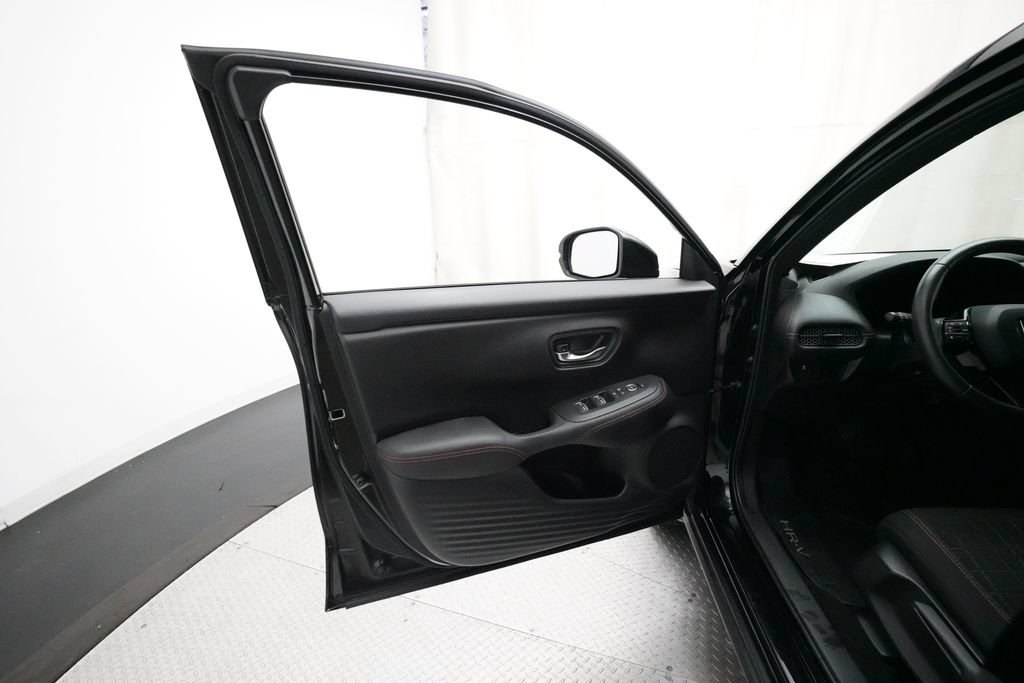 Certified 2024 Honda HR-V Sport image 27
