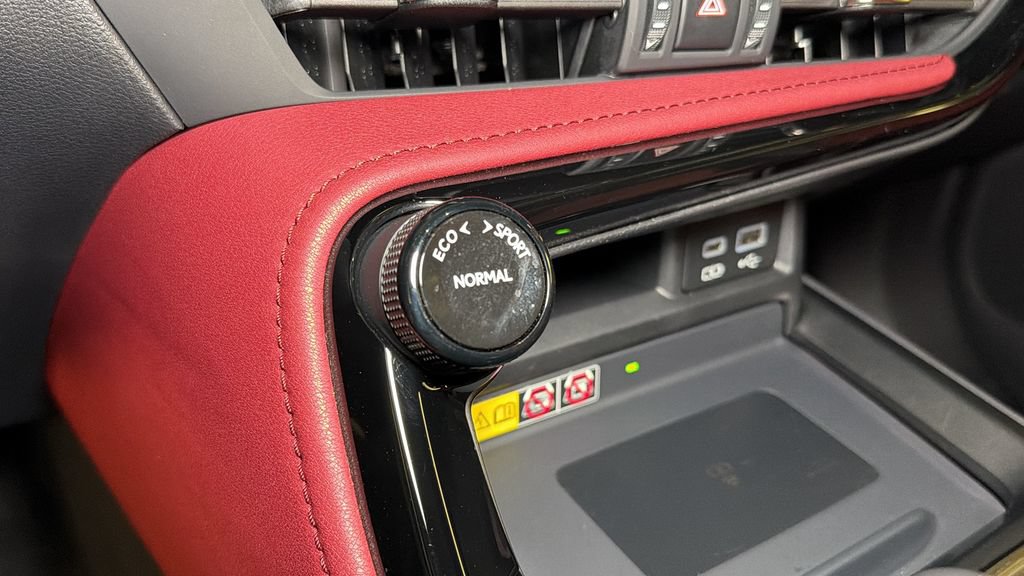 Certified 2022 Lexus NX 350 AWD image 30