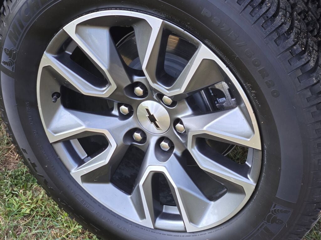 Used 2024 Chevrolet Silverado 1500 RST image 13