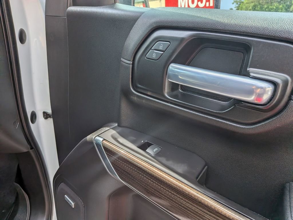 Used 2020 Chevrolet Silverado 1500 RST AWD/4WD image 23