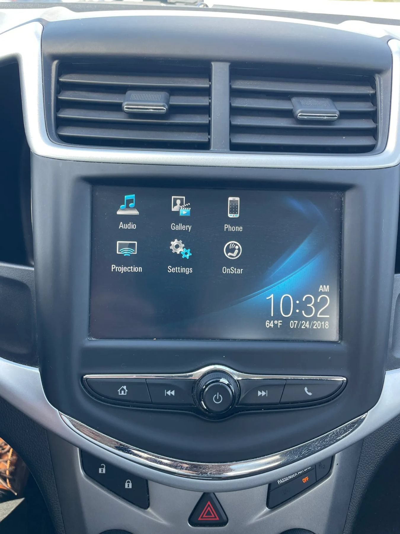 Used 2017 Chevrolet Sonic LT FWD image 24