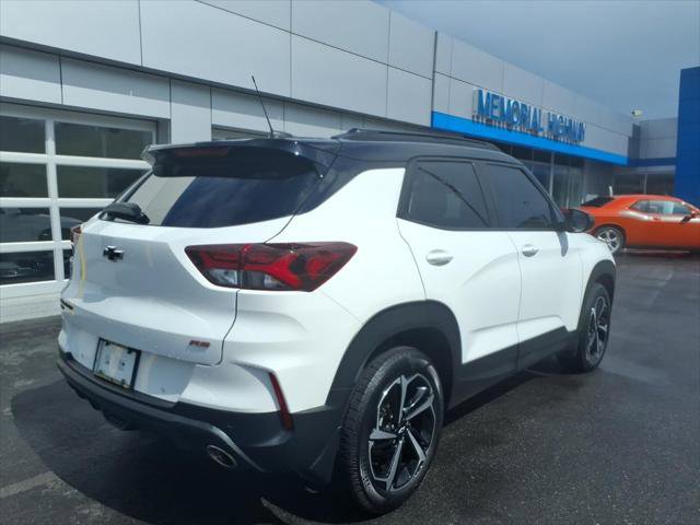 Used 2021 Chevrolet TrailBlazer RS w/ Sun and Liftgate Package AWD/4WD image 7