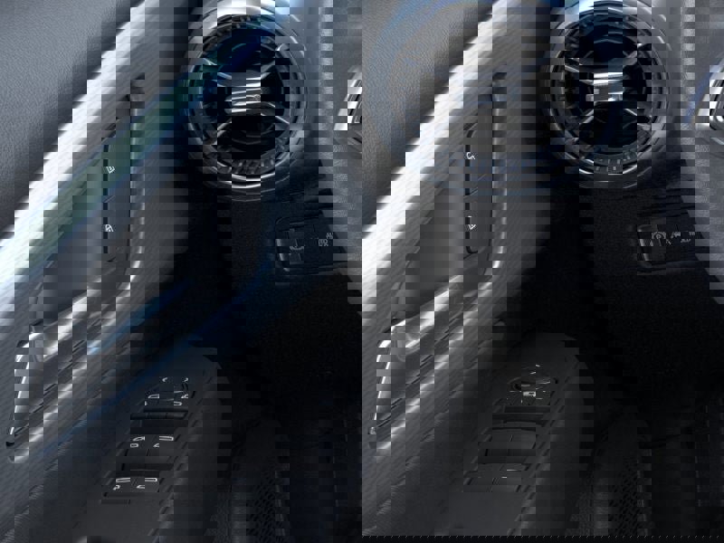 New 2025 Chevrolet Equinox EV LT image 56