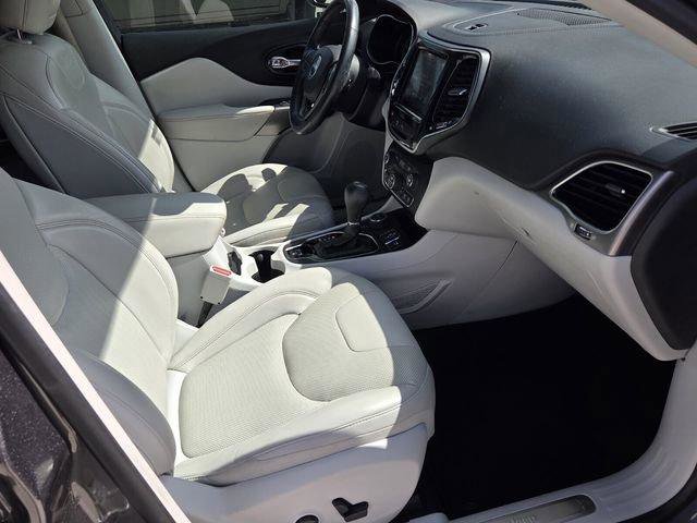 Used 2019 Jeep Cherokee Limited AWD/4WD image 15