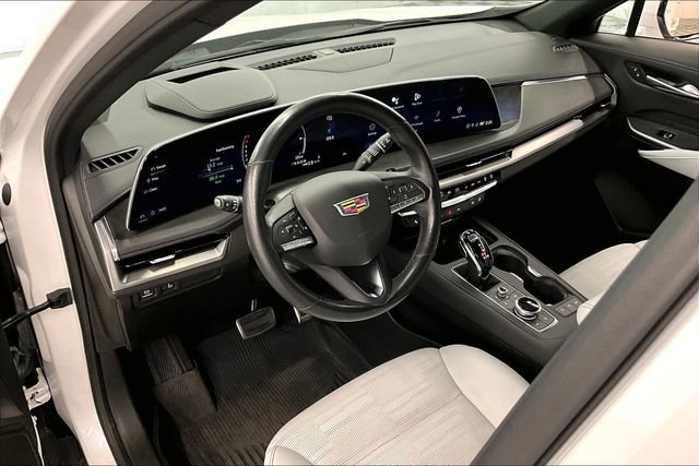 Used 2024 Cadillac XT4 Sport AWD/4WD image 16
